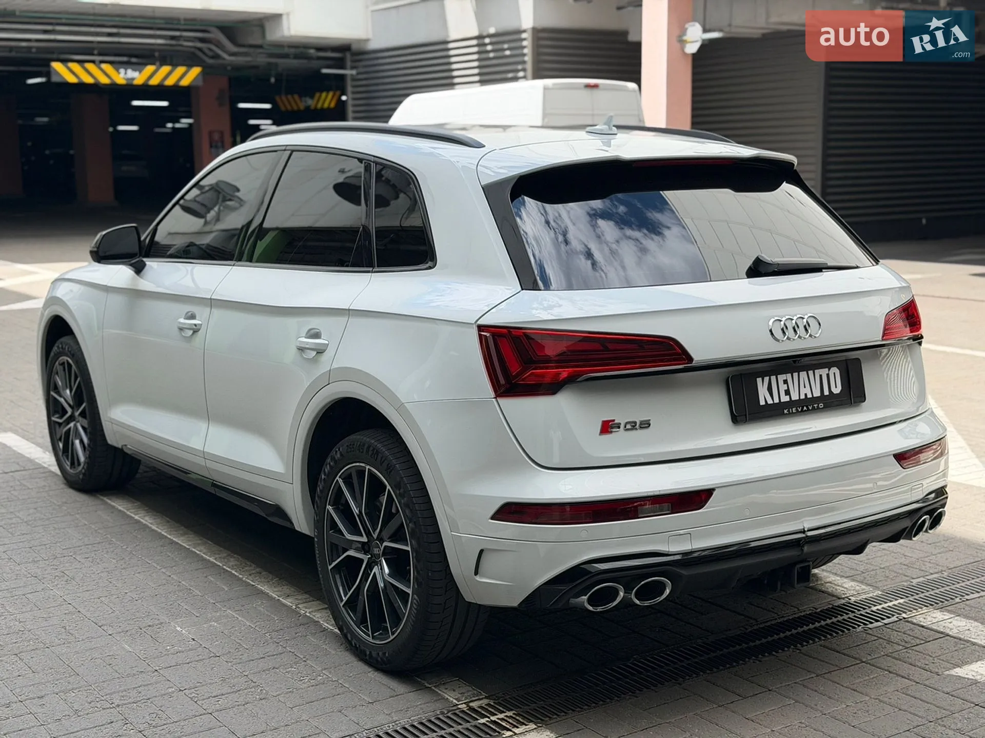 2020 Audi SQ5 - мініатюра 5