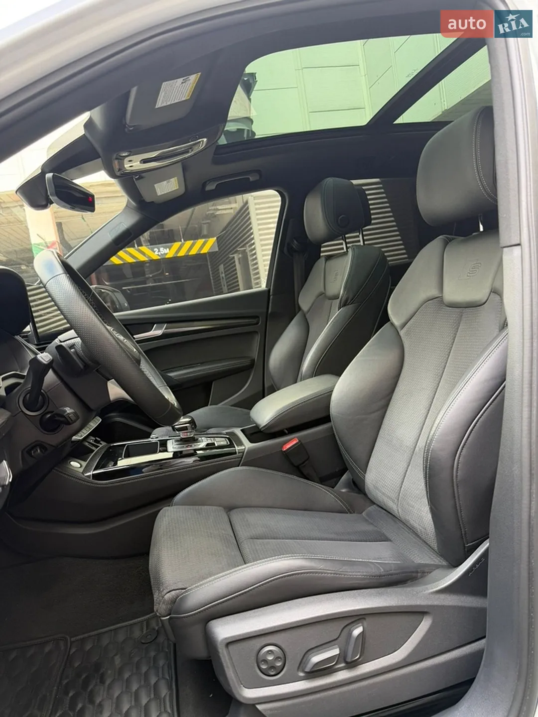 2020 Audi SQ5 - мініатюра 7