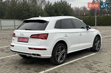 Внедорожник / Кроссовер Audi SQ5 2018 в Луцке