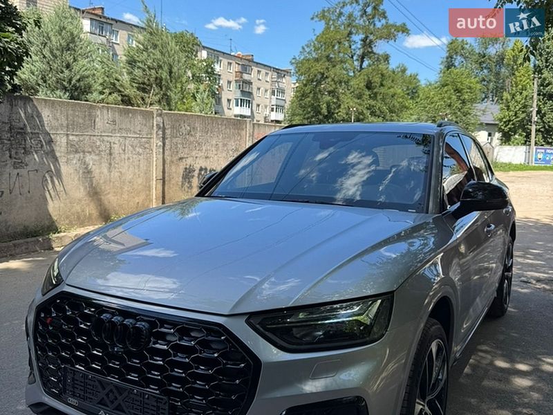 Позашляховик / Кросовер Audi SQ5 2023 в Дніпрі