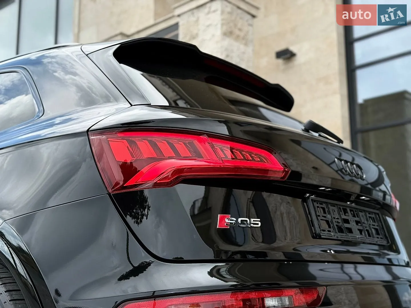 2018 Audi SQ5 - мініатюра 14