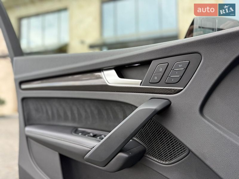Позашляховик / Кросовер Audi SQ5 2018 в Львові