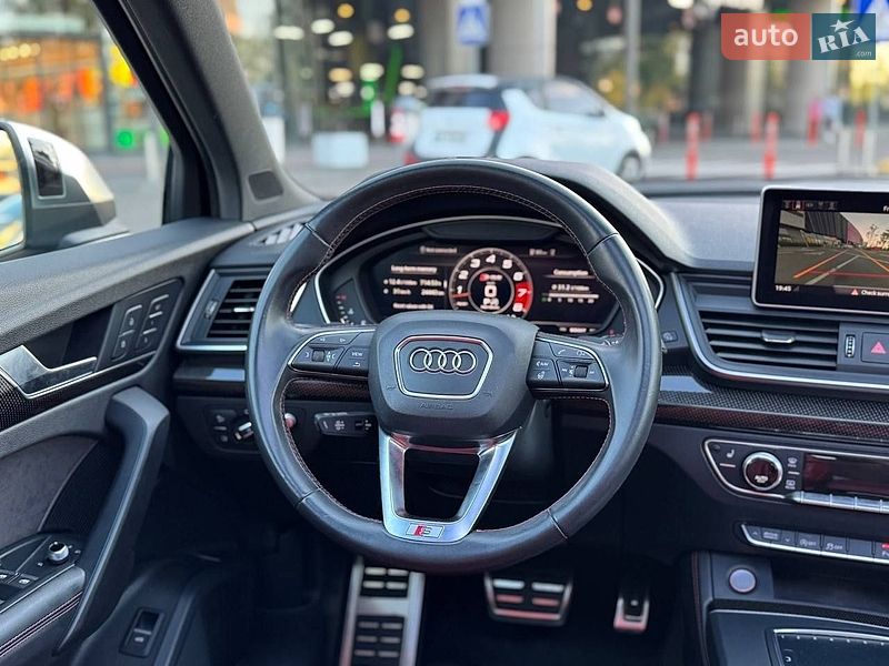 Позашляховик / Кросовер Audi SQ5 2018 в Києві фото 14 Позашляховик / Кросовер Audi SQ5 2018 в Києві