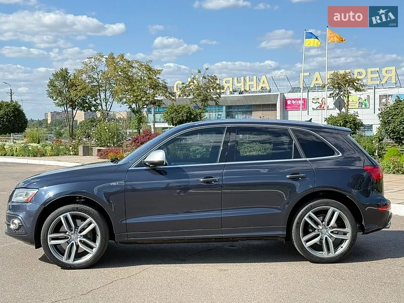Audi SQ5 2015