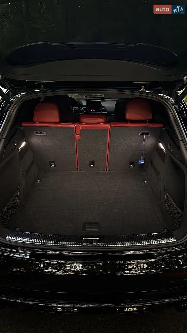 2018 Audi SQ5 - мініатюра 13