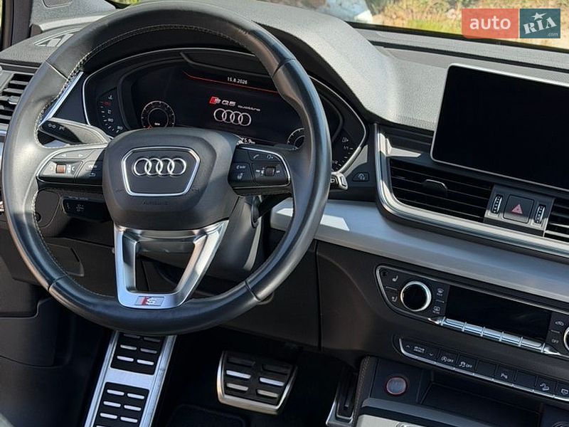 Внедорожник / Кроссовер Audi SQ5 2017 в Днепре