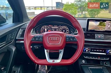 Внедорожник / Кроссовер Audi SQ5 2020 в Киеве