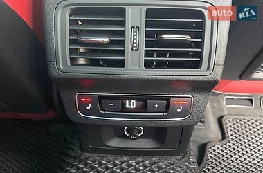Внедорожник / Кроссовер Audi SQ5 2020 в Киеве