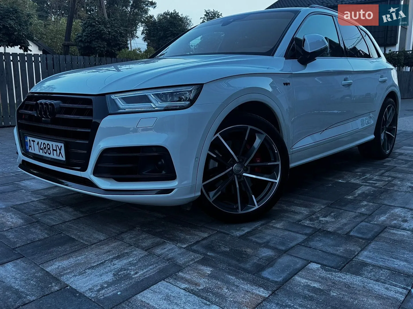 2019 Audi SQ5 - фото 1