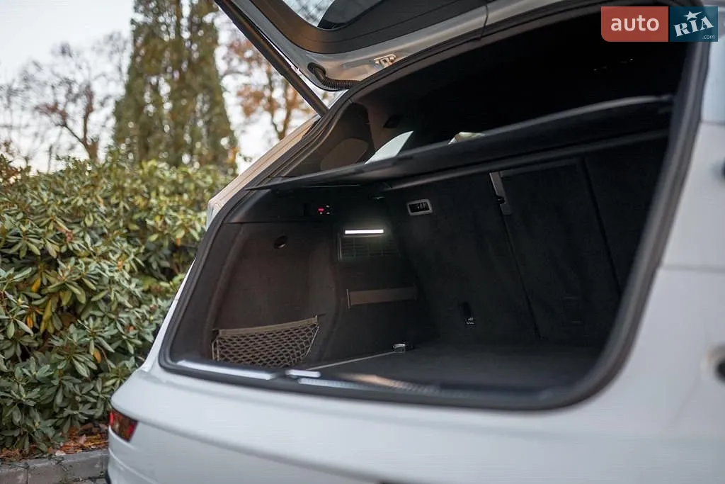 2019 Audi SQ5 - мініатюра 52