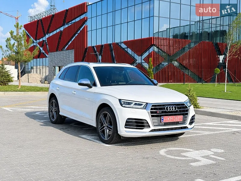 Audi SQ5 2019