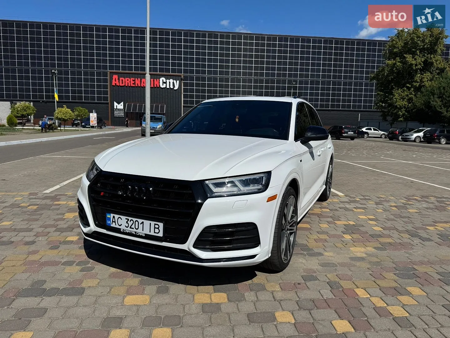 2018 Audi SQ5 - мініатюра 2