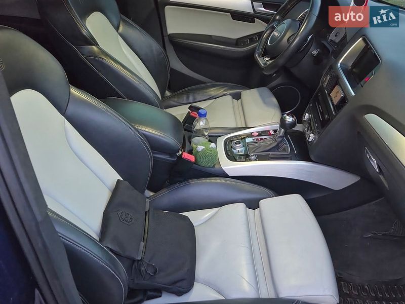 Позашляховик / Кросовер Audi SQ5 2014 в Харкові