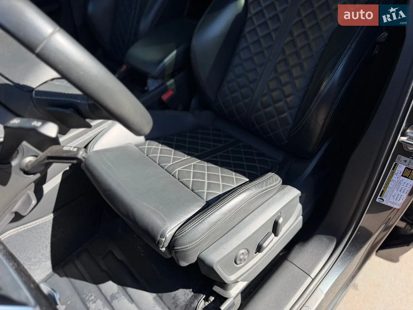 2019 Audi SQ5 - мініатюра 24