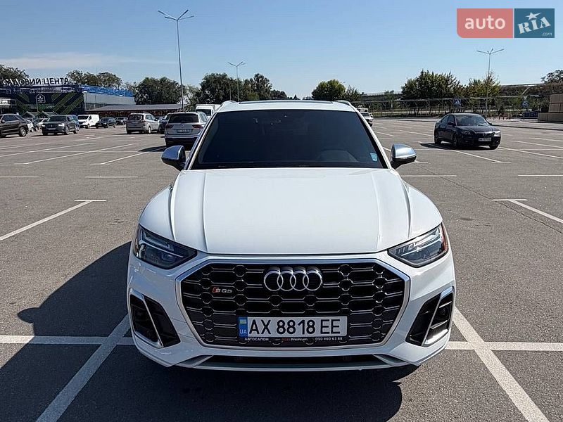 Audi SQ5 2024