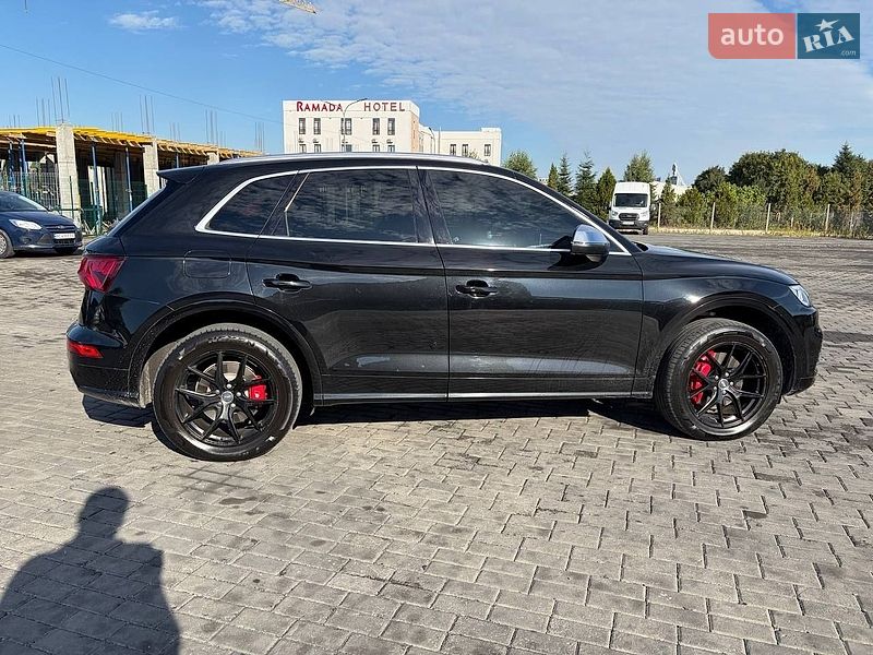 Позашляховик / Кросовер Audi SQ5 2017 в Львові