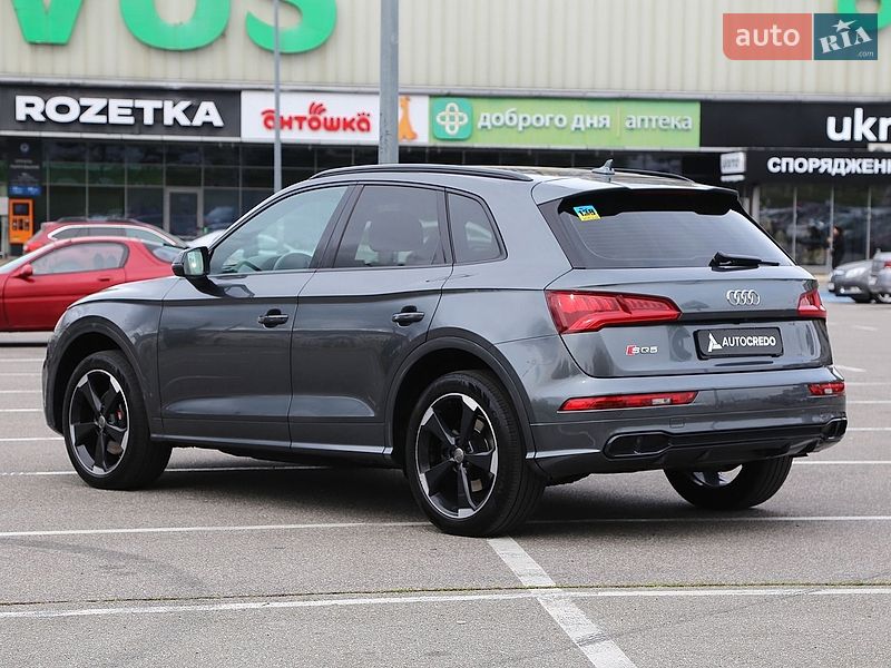 Позашляховик / Кросовер Audi SQ5 2019 в Києві