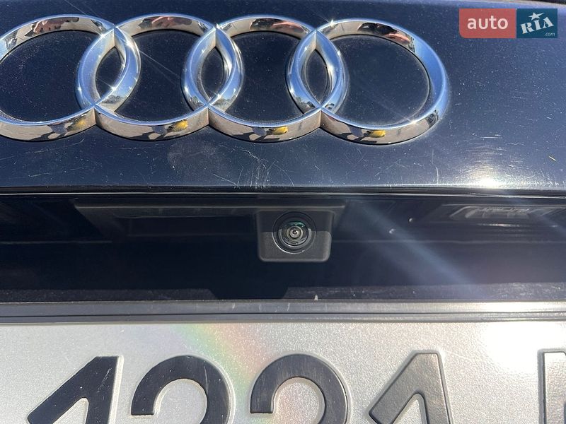 Внедорожник / Кроссовер Audi SQ5 2013 в Полтаве
