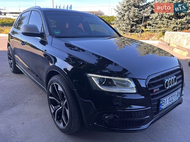 Внедорожник / Кроссовер Audi SQ5 2013 в Полтаве