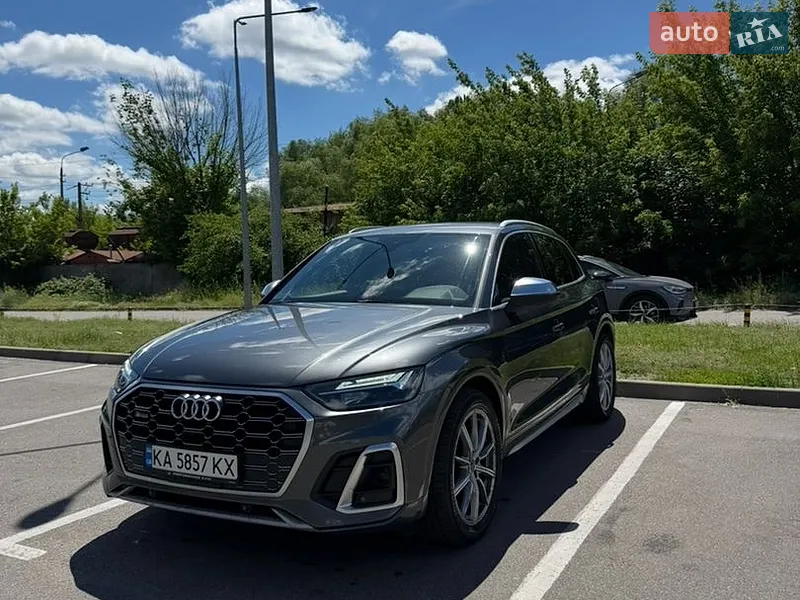 Audi SQ5 2022