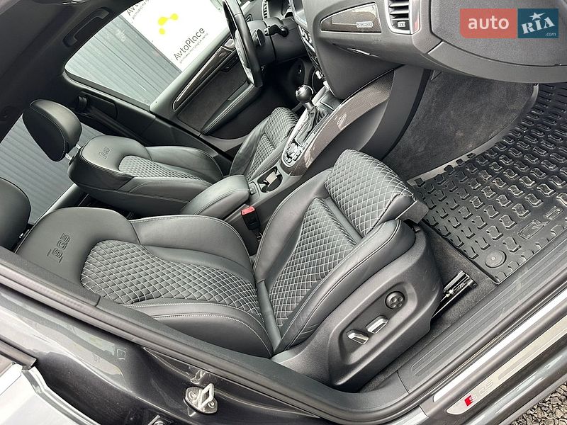 Позашляховик / Кросовер Audi SQ5 2015 в Луцьку