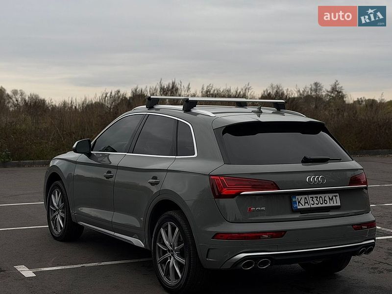 Внедорожник / Кроссовер Audi SQ5 2021 в Киеве