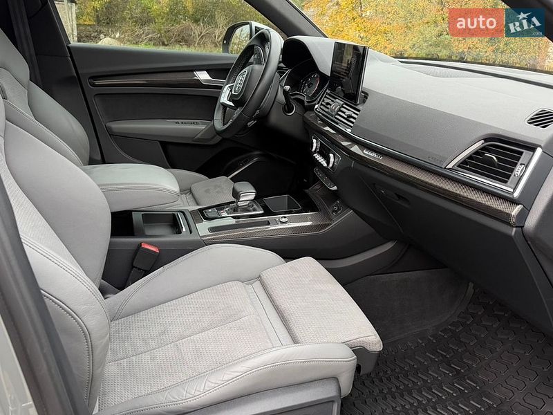 Внедорожник / Кроссовер Audi SQ5 2021 в Киеве