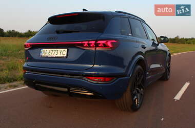 Внедорожник / Кроссовер Audi SQ6 e-tron 2024 в 