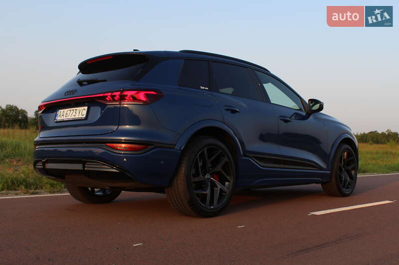 Внедорожник / Кроссовер Audi SQ6 e-tron 2024 в Киеве