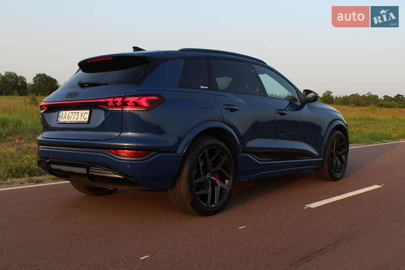 Внедорожник / Кроссовер Audi SQ6 e-tron 2024 в Киеве