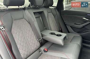 Внедорожник / Кроссовер Audi SQ6 Sportback e-tron 2024 в 
