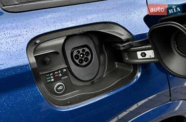 Внедорожник / Кроссовер Audi SQ6 Sportback e-tron 2024 в 