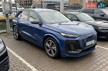 Внедорожник / Кроссовер Audi SQ6 Sportback e-tron 2024 в 