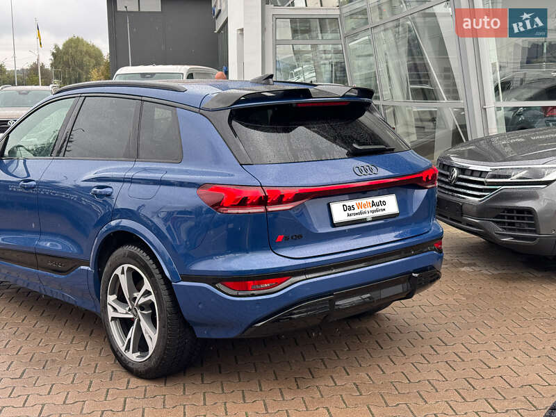 Позашляховик / Кросовер Audi SQ6 Sportback e-tron 2024 в Чернівцях