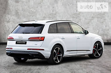 Внедорожник / Кроссовер Audi SQ7 2020 в Киеве