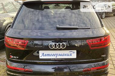 Позашляховик / Кросовер Audi SQ7 2018 в Києві