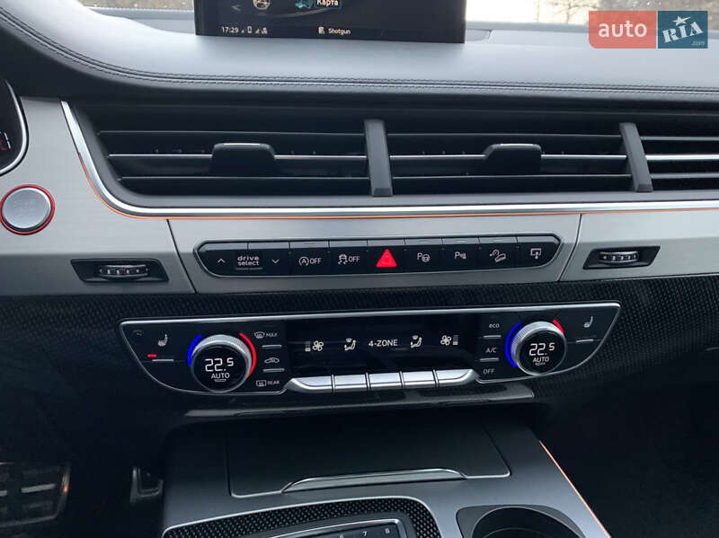 Внедорожник / Кроссовер Audi SQ7 2016 в Яготине фото 8 Внедорожник / Кроссовер Audi SQ7 2016 в Яготине