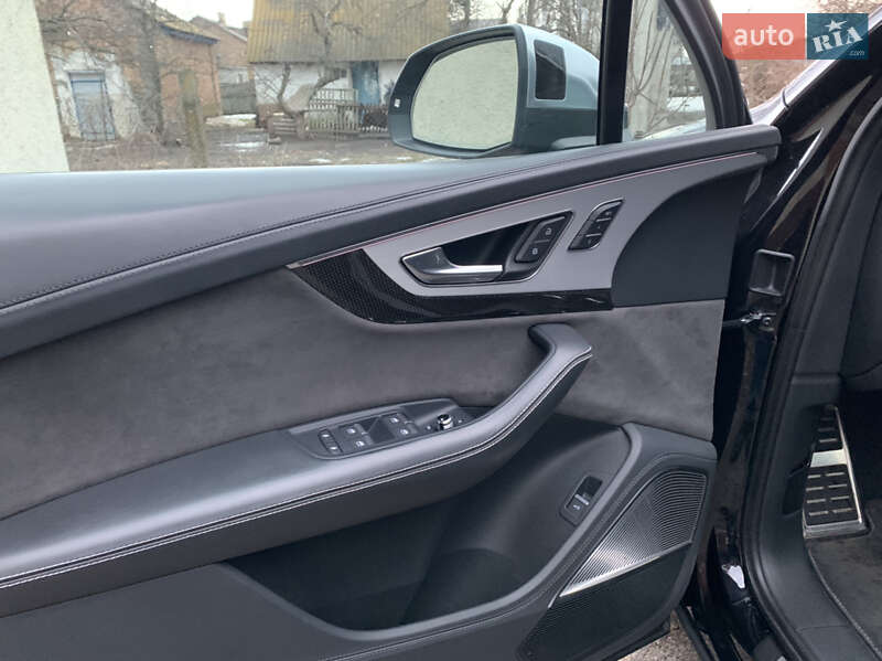 Внедорожник / Кроссовер Audi SQ7 2016 в Яготине фото 10 Внедорожник / Кроссовер Audi SQ7 2016 в Яготине