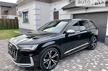 Позашляховик / Кросовер Audi SQ7 2020 в Києві