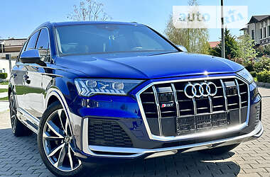 Внедорожник / Кроссовер Audi SQ7 2021 в 