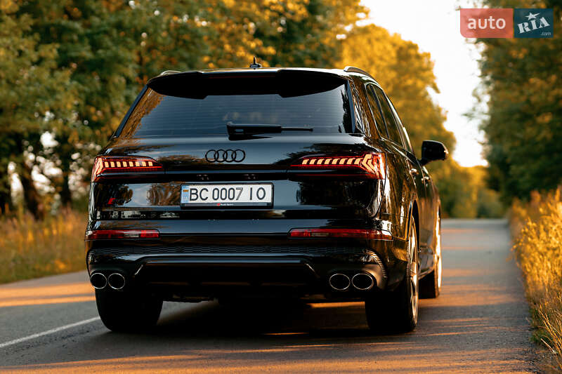 Внедорожник / Кроссовер Audi SQ7 2021 в Львове