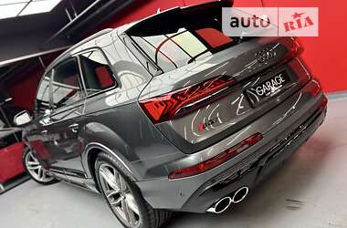 Внедорожник / Кроссовер Audi SQ7 2023 в Киеве