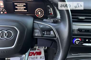 Внедорожник / Кроссовер Audi SQ7 2016 в 