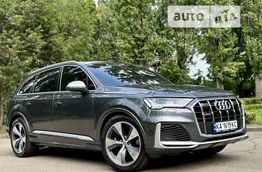 Внедорожник / Кроссовер Audi SQ7 2021 в 