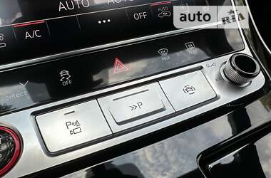 Внедорожник / Кроссовер Audi SQ7 2021 в 