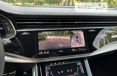 Внедорожник / Кроссовер Audi SQ7 2021 в 