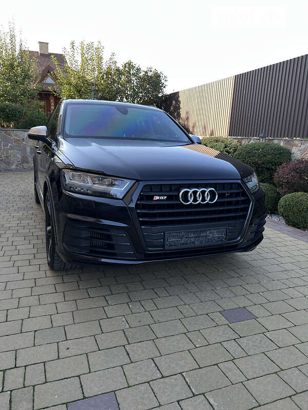 Внедорожник / Кроссовер Audi SQ7 2018 в Тернополе Внедорожник / Кроссовер Audi SQ7 2018 в Тернополе