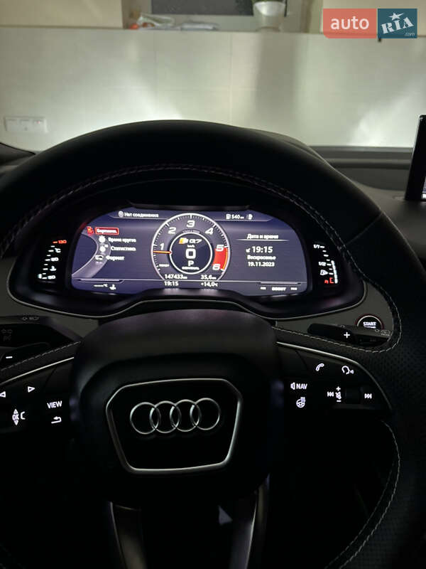 Внедорожник / Кроссовер Audi SQ7 2017 в Мукачево
