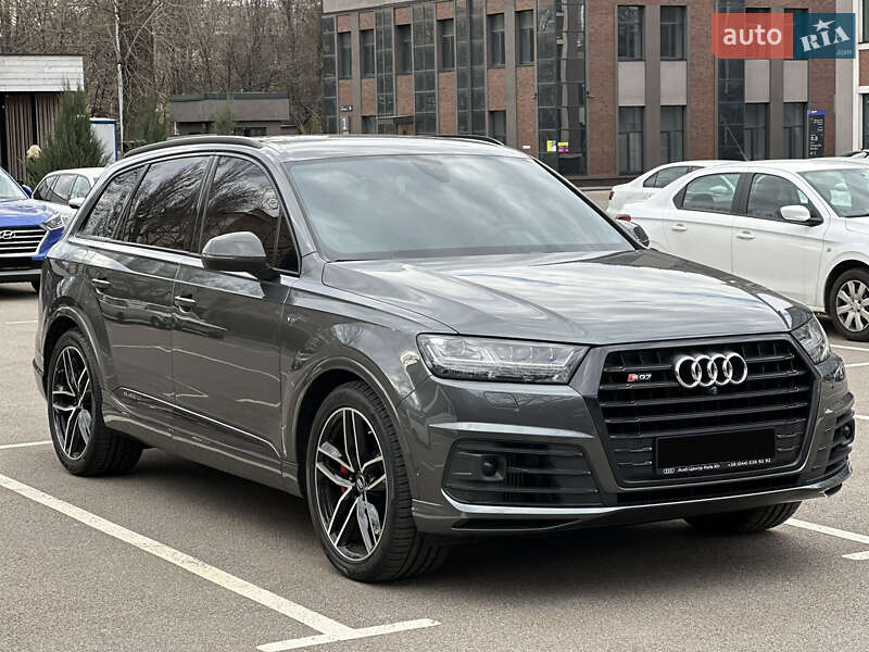 Внедорожник / Кроссовер Audi SQ7 2018 в Киеве фото 7 Внедорожник / Кроссовер Audi SQ7 2018 в Киеве