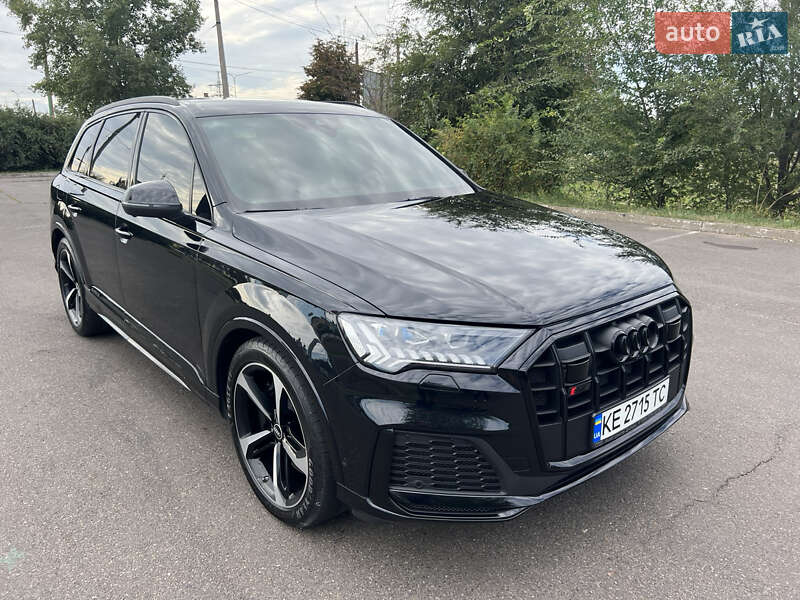 Внедорожник / Кроссовер Audi SQ7 2021 в Кривом Роге фото 4 Внедорожник / Кроссовер Audi SQ7 2021 в Кривом Роге